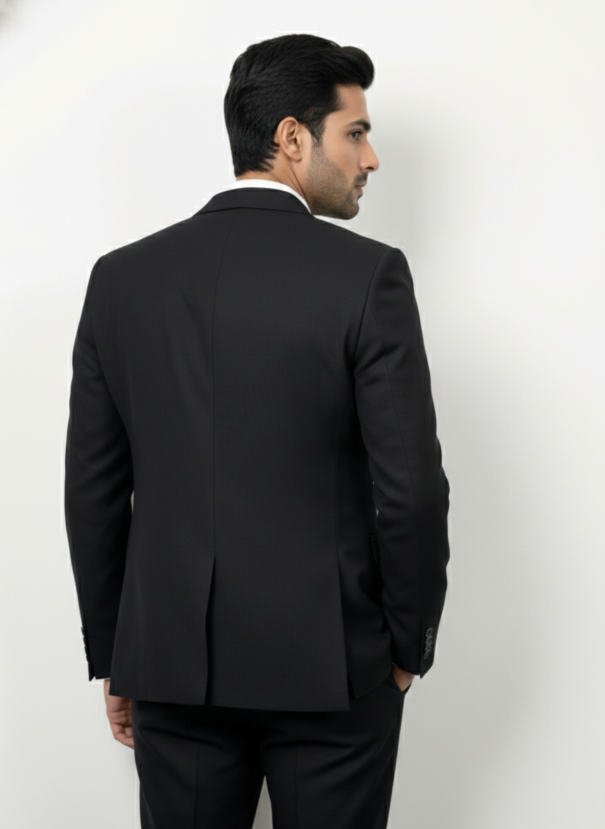 The Traingle Signature Jet Black Three-Piece