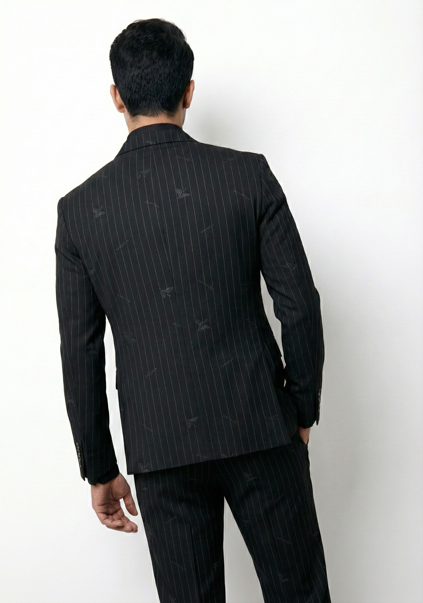 Triangle | Men’s Signature Black Pinstripe Jacquard 2-Piece Suit