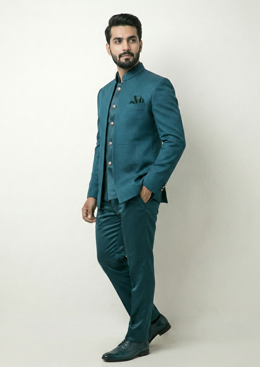 Traingle Indo-Western Jodhpuri Ensemble