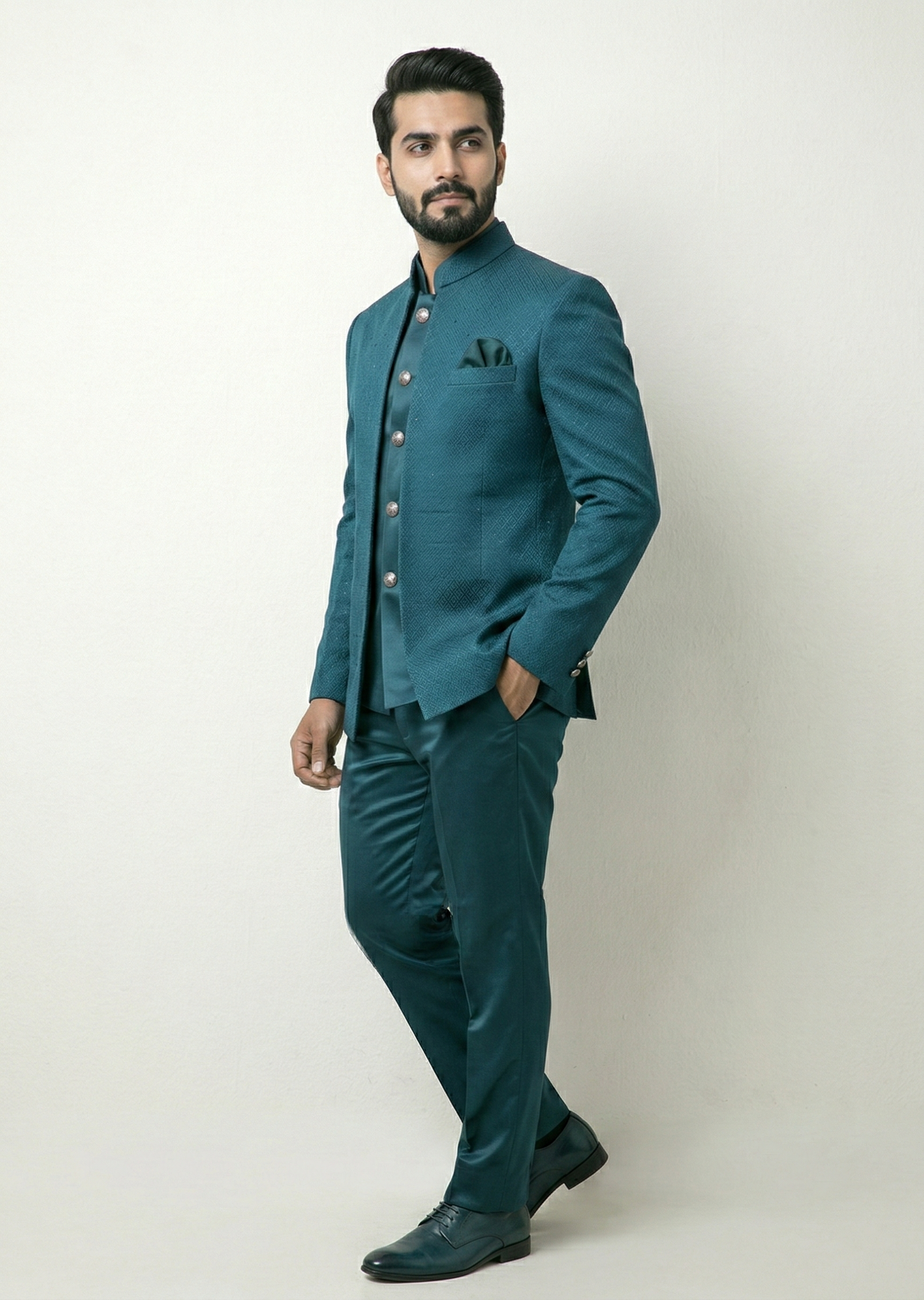 Traingle Indo-Western Jodhpuri Ensemble