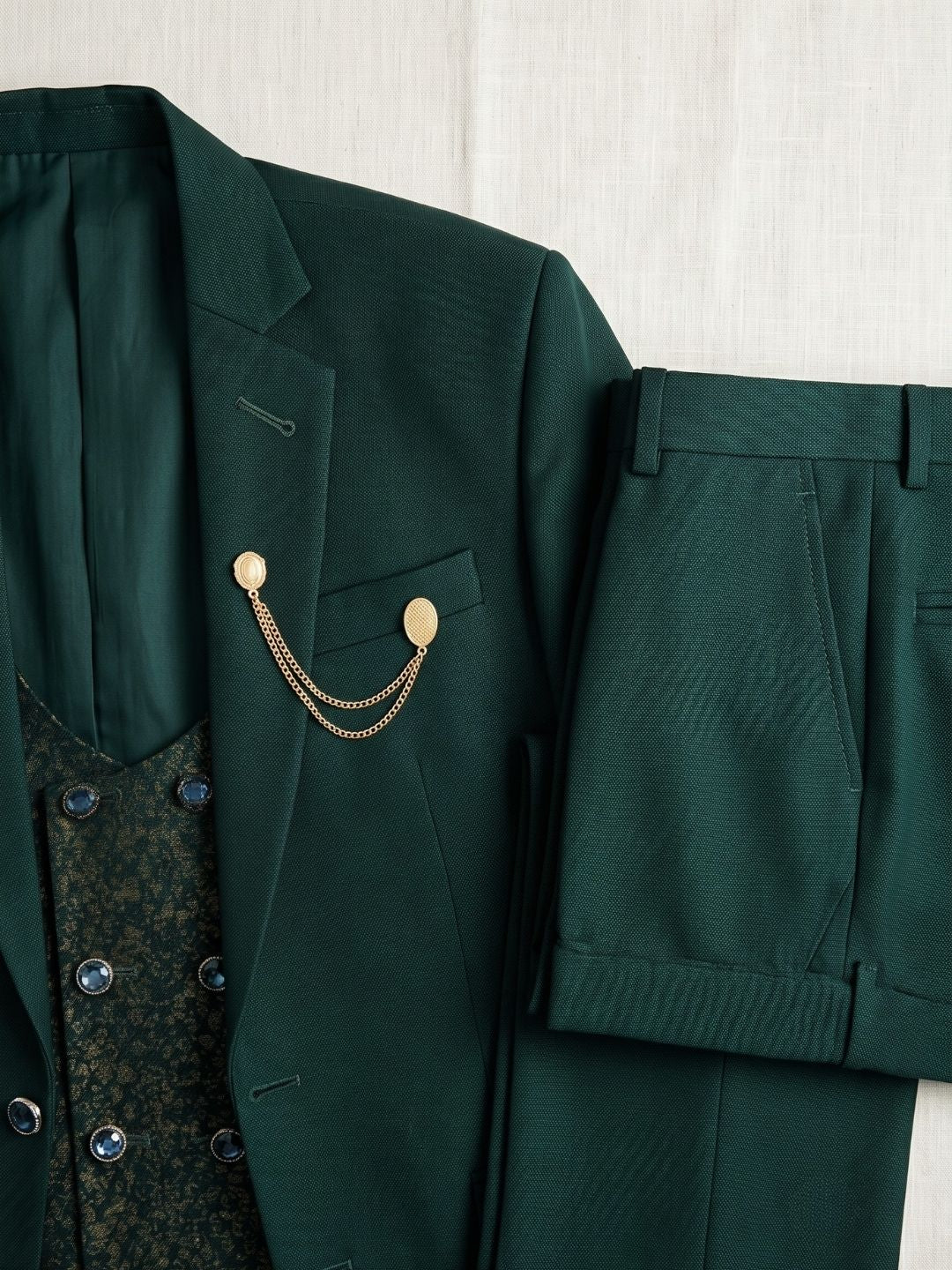 Premium Emerald Green Three-Piece Suit