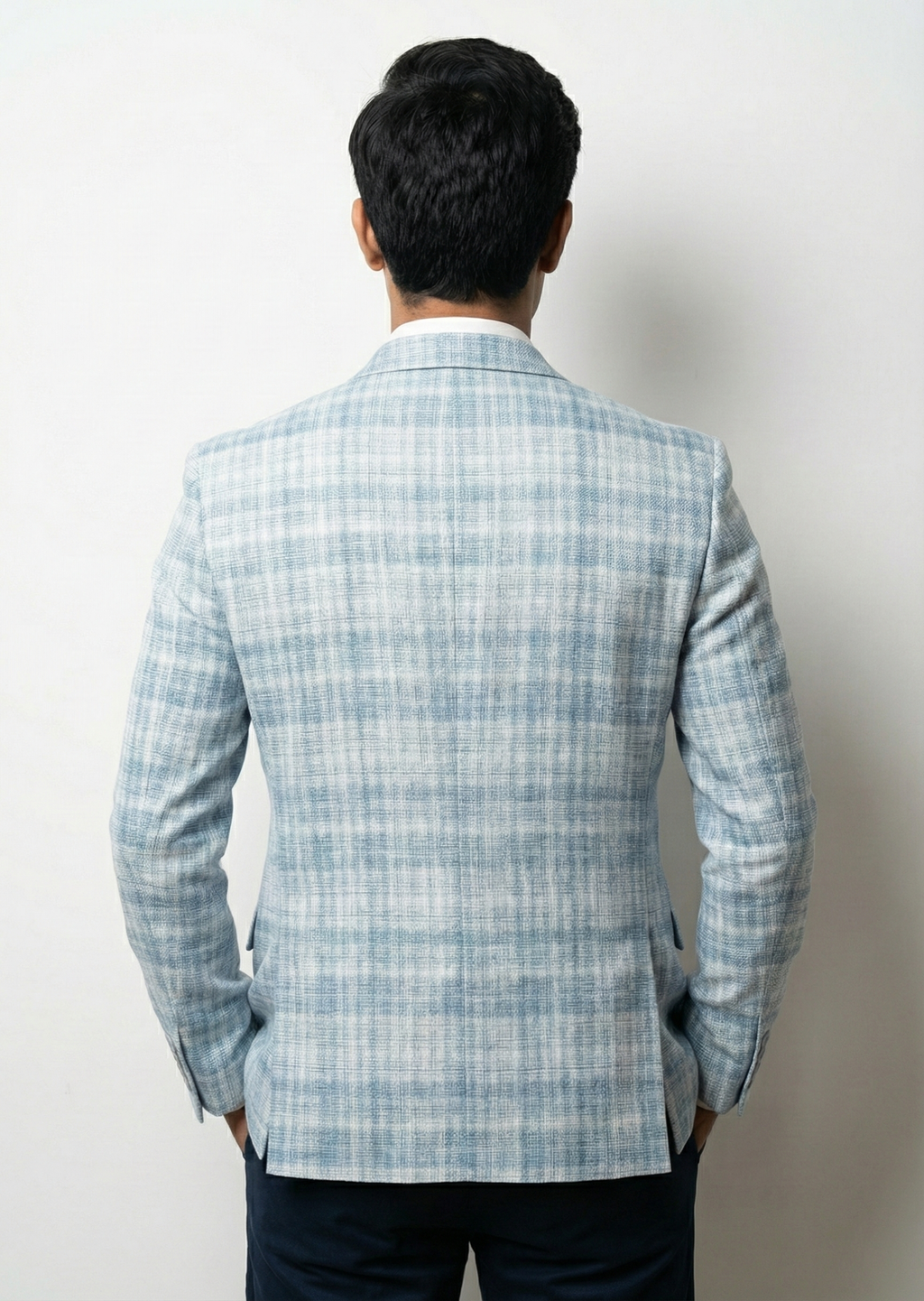 Men Solid Single Breasted Formal Blazer (Blue)